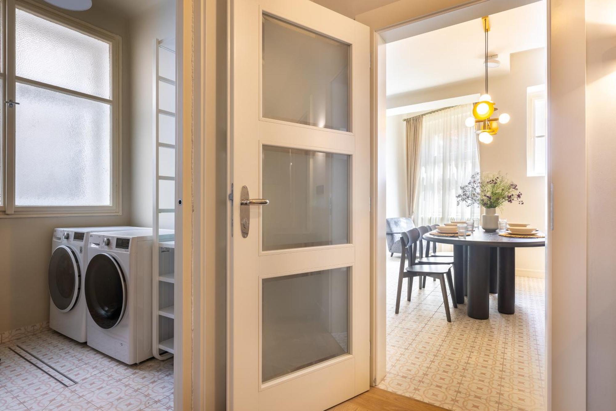 Apartmán Luxury 2 Bedroom With Ac In The Old Town